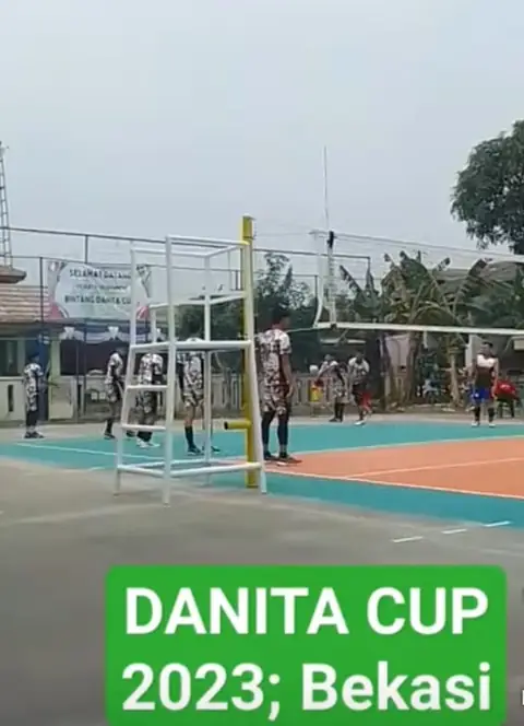 Lapangan pertandingan voli Danita Cup 2023 di Bekasi